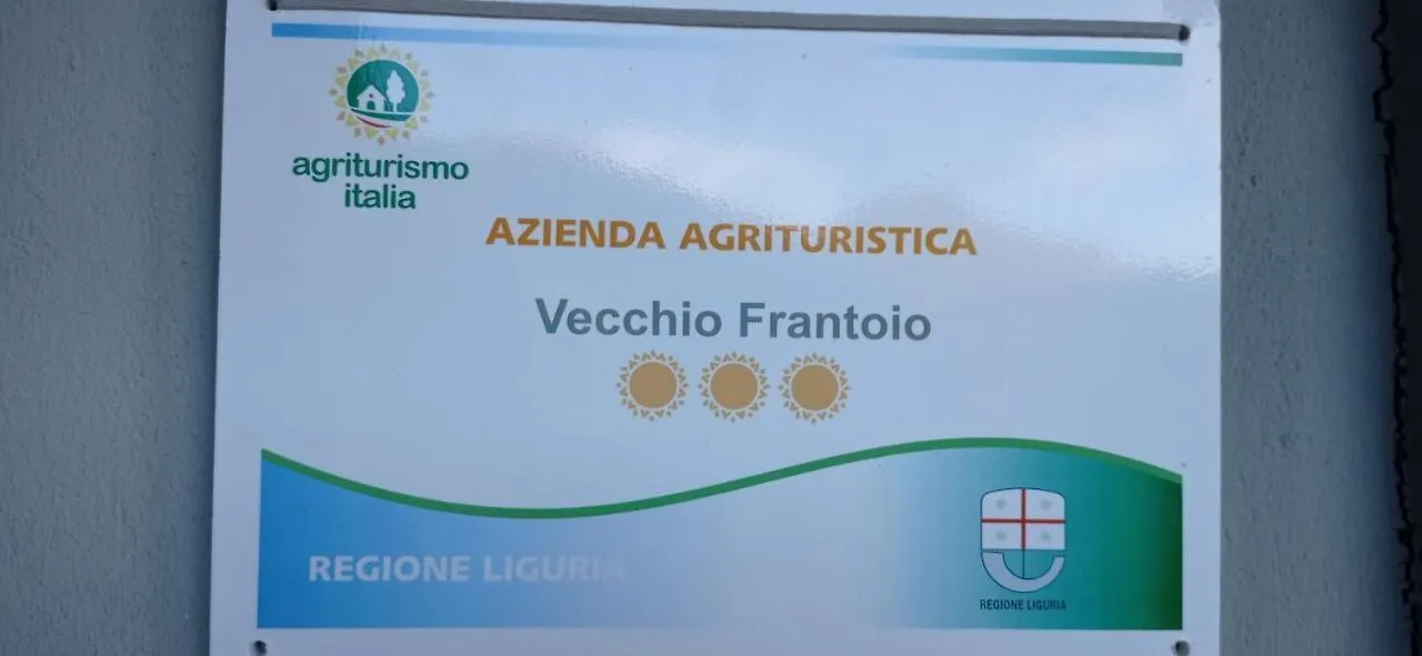 Agriturismo Vecchio Frantoio Villatella Vakantieboerderij