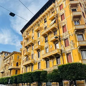 Apartamento Retro-chic In, La Spezia